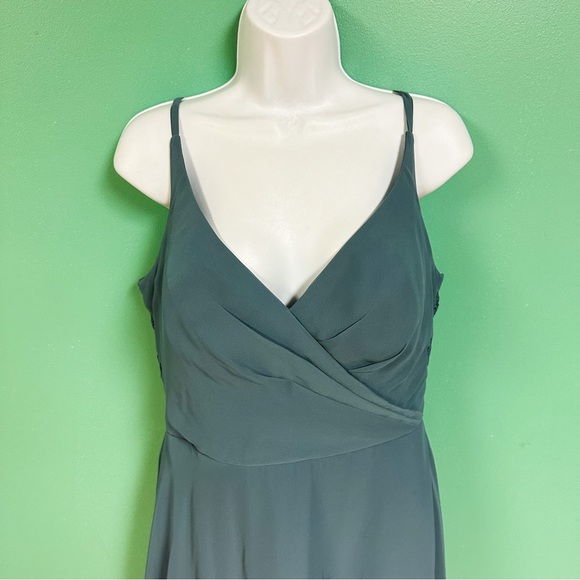 Azazie Dusty/ steele Blue Chiffon V-Neck A-Line Slit Bridesmaids Dress Size 14 - Picture 4 of 11